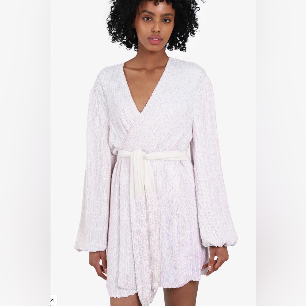 RETROFETE Gabrielle Wrap Robe Dress in Pearl White Size S NWT